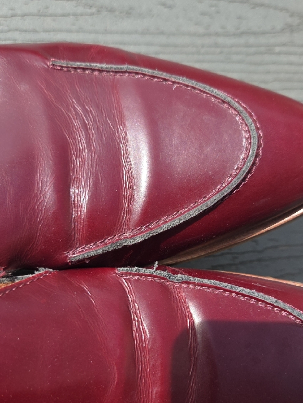 Everlane Women's Maroon Leather Slip-On Loafers - Picture 4 of 8